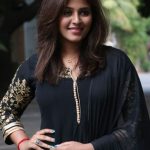 Actress Anjali HD Photos  (3)