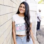 Arjun Reddy Actress Shalini Pandey Cute & HD Photos (7)