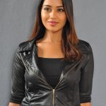 Nivetha Pethuraj (5)