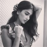 Pooja Hegde Photos (24)