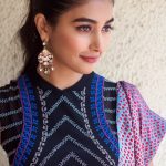 Pooja Hegde Photos (5)