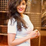 Ritika Singh Photos (3)