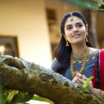 Sreemukhi (9)