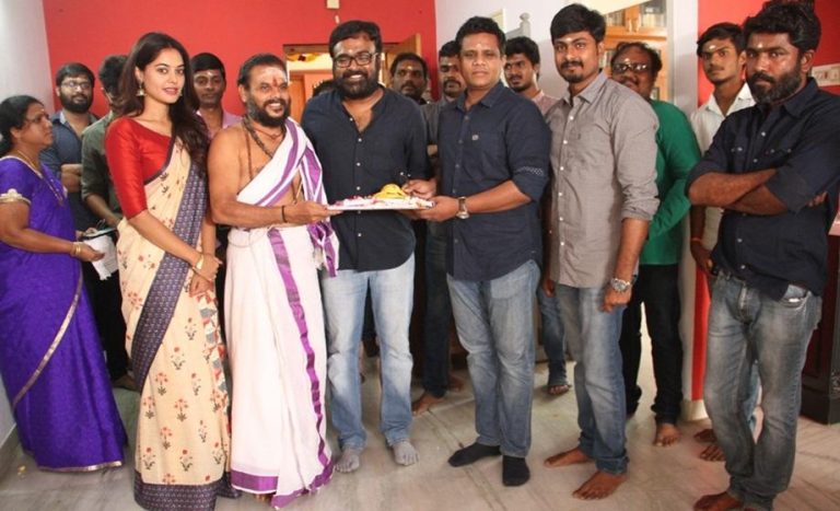 Arulnithi’s ‘Pugazhendhi Enum Naan ‘ pooja stills | Director Karu. Pazhaniyappan | Bindhu Madhavi | Axess Film Factory