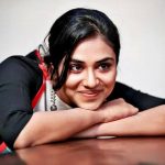 Meyaadha Maan actress Indhuja photos  (3)