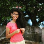 Priya P Varrier HD Photos (3)