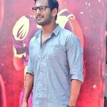 Ezhumin Movie Trailer Launch, Vishal, latest Look