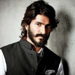 Harshavardhan kapoor long hairstyle sleeveless overcoat white shirt (4)