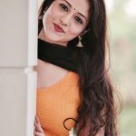 Priyanka Jawalkar,   Orange Chudi, Expression