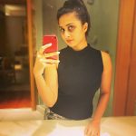 Shamlee, Shamili, Selfie, Night, Ghost Eyes