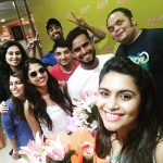 Sonu Gowda, celebration, group selfie