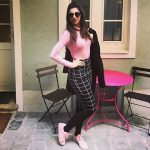 bhavana pink top black checked skirt(4)