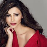 Daisy Shah, 2018, Red Dress, gorgeous