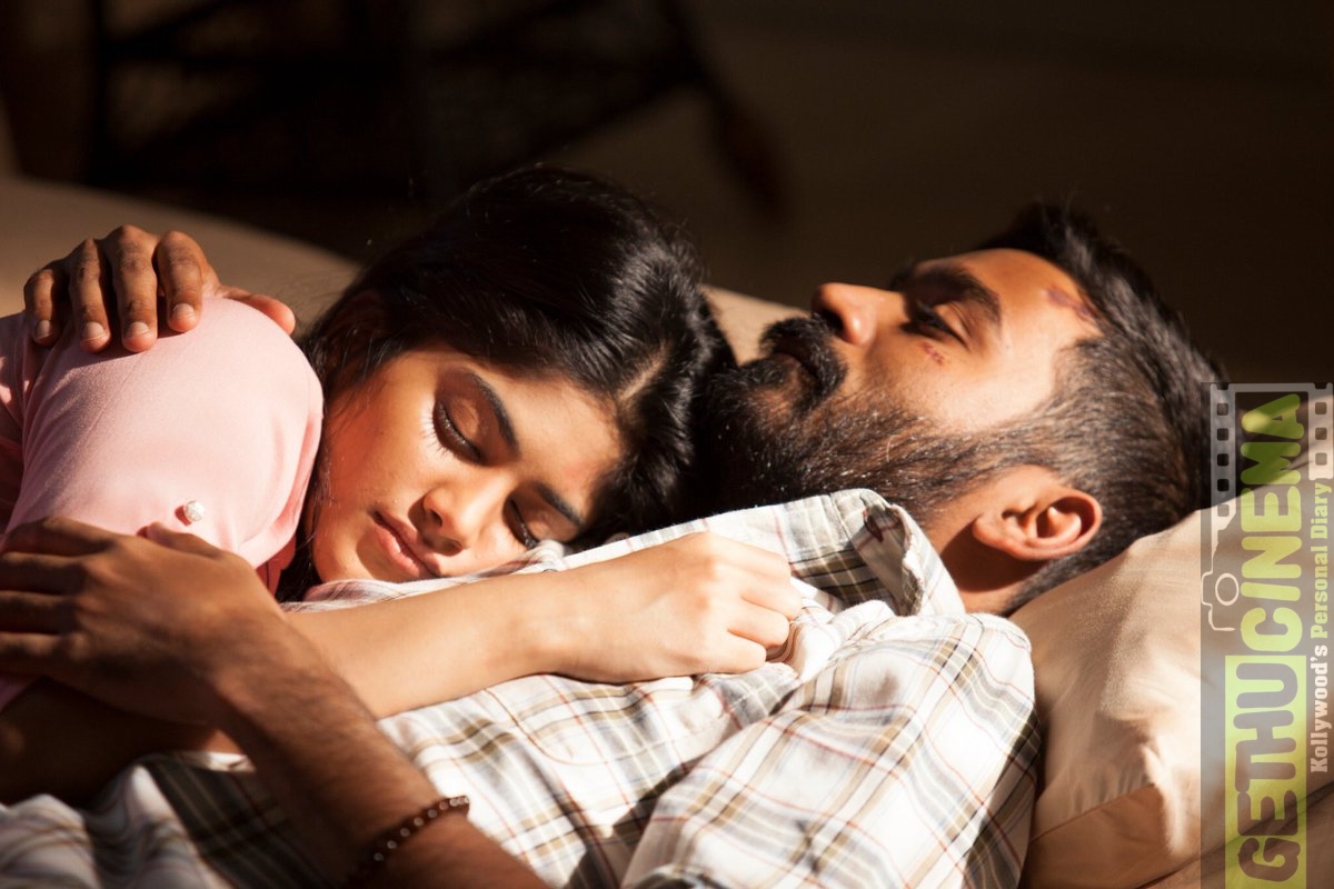 Enai Noki Paayum Thota, dhanush, enpt, movie stills - Gethu Cinema