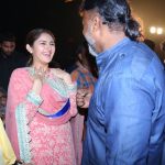 Junga, Sayyeshaa, smile