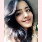 Rukshar Dhillon, face, hair style, car