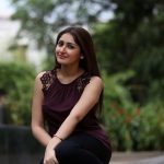 Sayyeshaa Saigal, cover picture, modren, natural