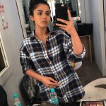 Siddhi Idnani, makeup room, boy shirt