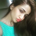 anaika soti photo green top selfie(2)