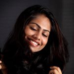 henna bella  black background photography smiling (3)
