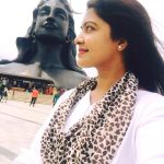 rachitha dinesh mahalakshmi Saravanan Meenakshi actress, instagram and travel photos  (24)in coimbatore shiva temple