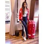 Ashna Zaveri, tour, bag