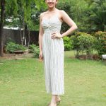 Ghajinikanth press meet, Sayyeshaa Saigal, pose