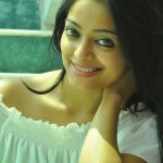 Janani Iyer, smile, best image