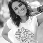 swara bhasker  black and white photos tee shirt  (2)