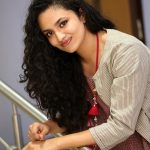 Malavika Nair, New Look, Smart