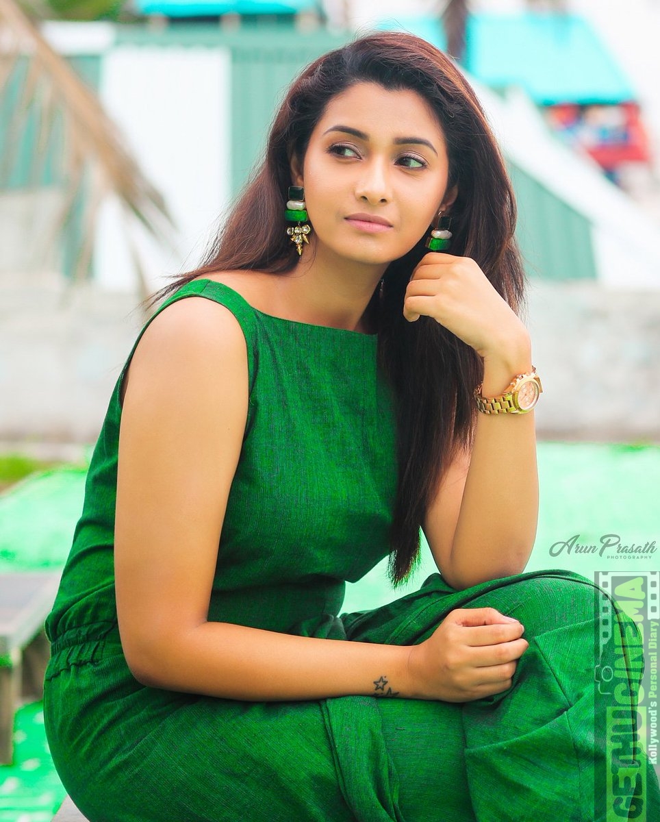 Priya Bhavani Shankar Sex Video - Priya Bhavani Shankar, recent, green dress, hd - Gethu Cinema
