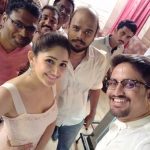 Sayesha Saigal, sayyeshaa, birthday celebration, Friends