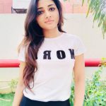 Adhiti Menon, Kalavani Mappillai actress, white t shirt