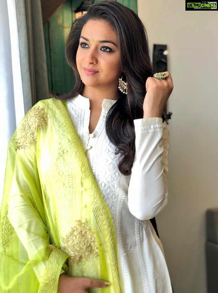 Actress Keerthi Suresh Shows Us How To Style Our Salwars Right! – Shopzters