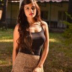 Latest Kollywood Heroines, Ashna Zaveri, black t shirt