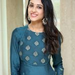 Riya Suman, Top 10 Cute Looks, homely