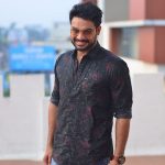 Tovino Thomas, photoshoot, smile, malayalam, Theevandi