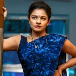 best kollywood celebrities, Pooja Kumar, blue saree, aunty