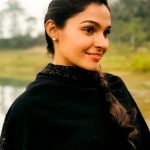 Andrea Jeremiah, black dress, tour, shy