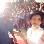 Honey Rose, fans crowd