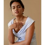 Shraddha Srinath, photo shoot, cute, glamour, Vikram Vedha heroine