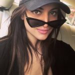 Sonakshi Sinha, Selfie, black coolers, car