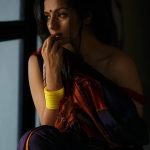 Sruthi Hariharan, Nathicharami actress, glamour, saree