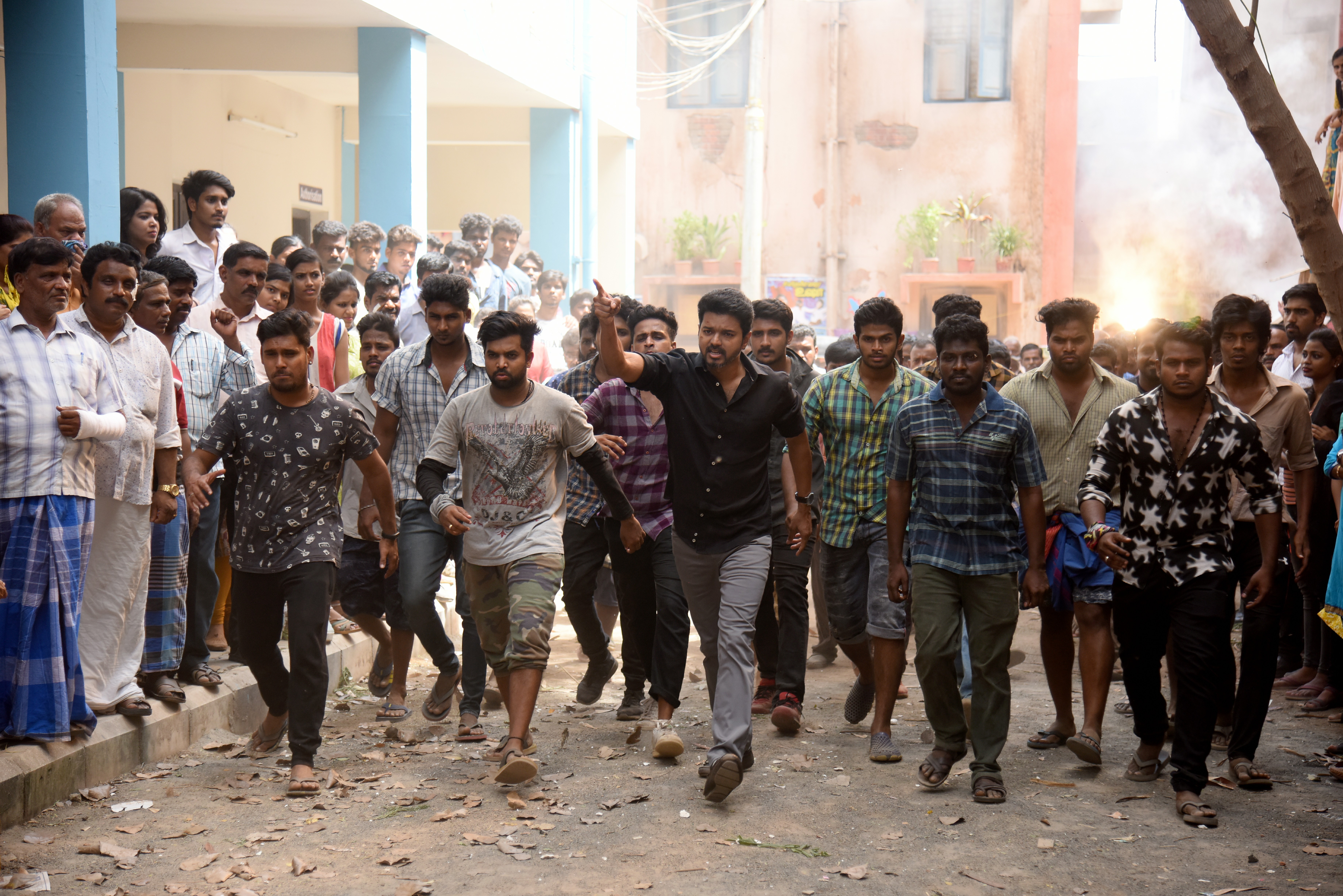 sarkar UHD, For Posters, Thalapathy vijay, oru viral puratchi