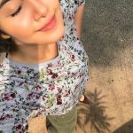 Anupama Parameswaran, selfie, top view