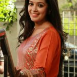 Chaya Singh,  Pattinapakkam Actress, home, orange dress