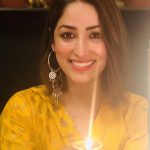 Yami Gautam, yellow dress, diwali, smile