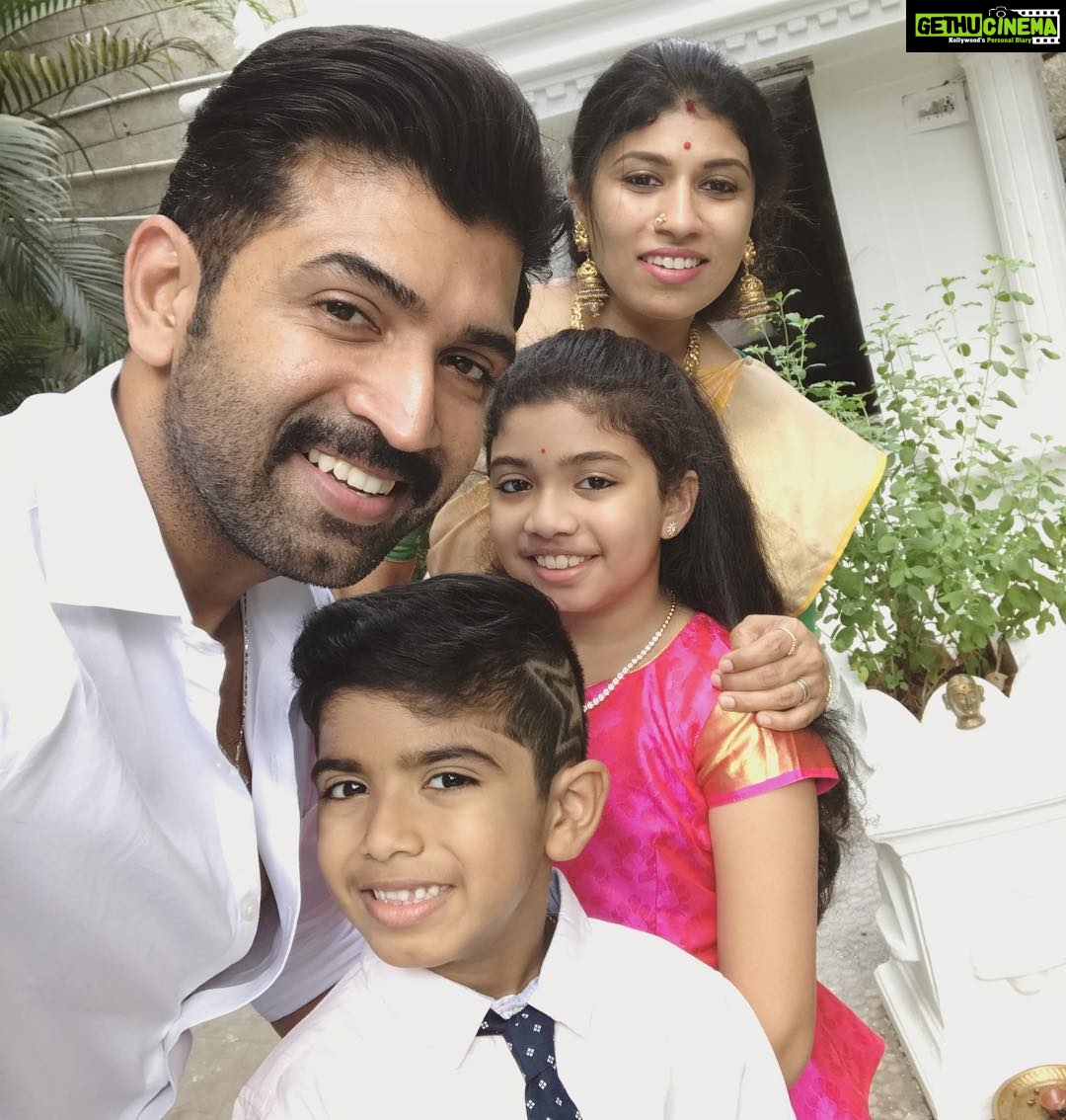 Arun Vijay, family, purvi, wife, son, hd, wallpaper - Gethu Cinema