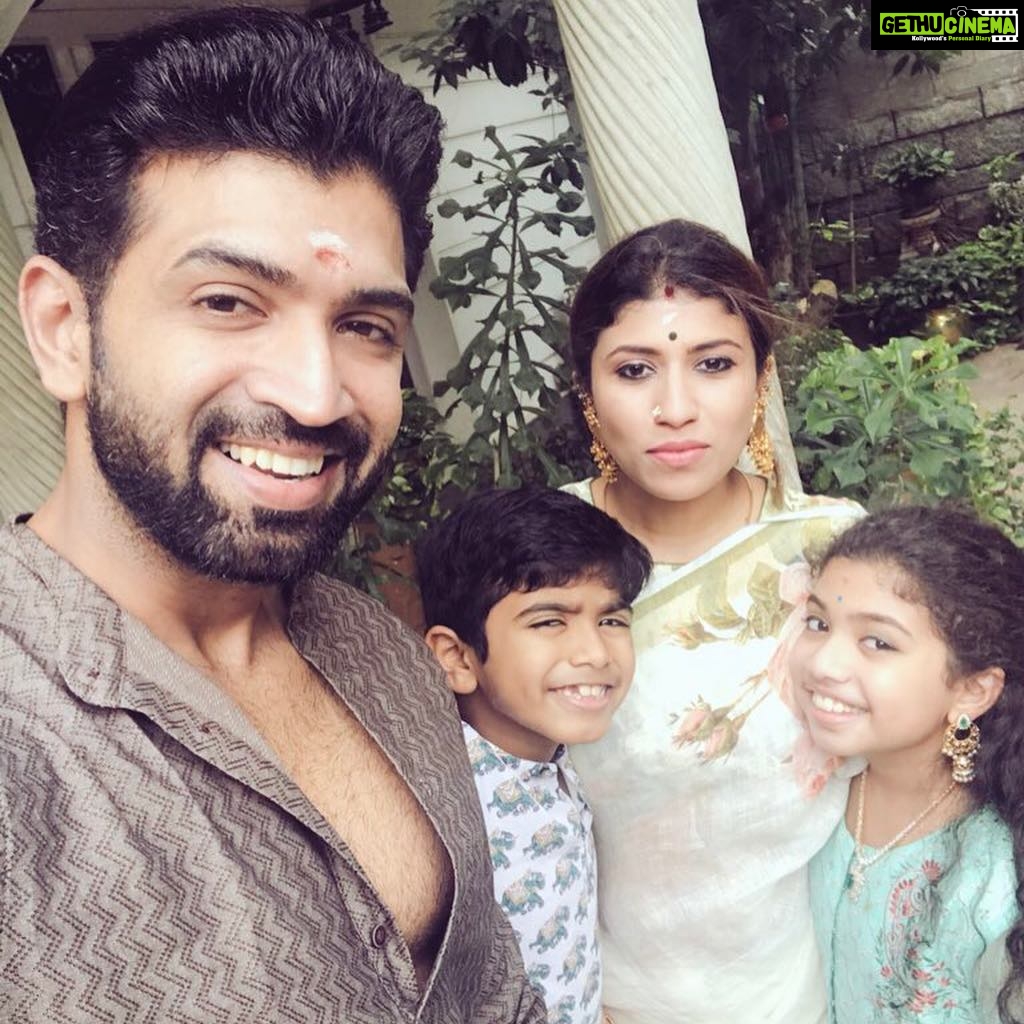 Arun Vijay, family, wallpaper, hd, wife - Gethu Cinema