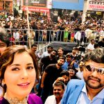 Raashi Khanna, selfie, fans, inauguration, pink